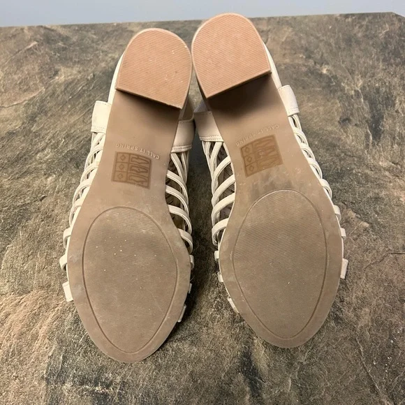 Beige Boot Heel - Picture 3 of 3